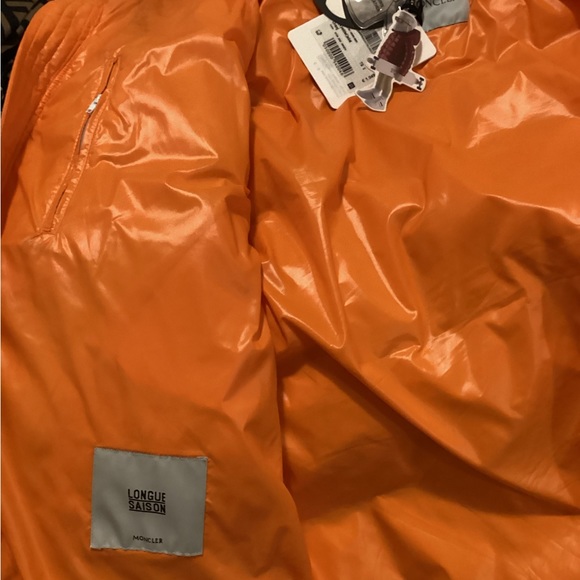 Moncler Jacket .Down Feather very warm. - Picture 5 of 8